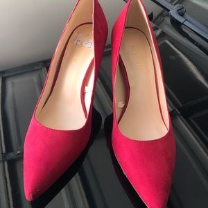 Nine West Hot Red Pump size 7 1/2 M